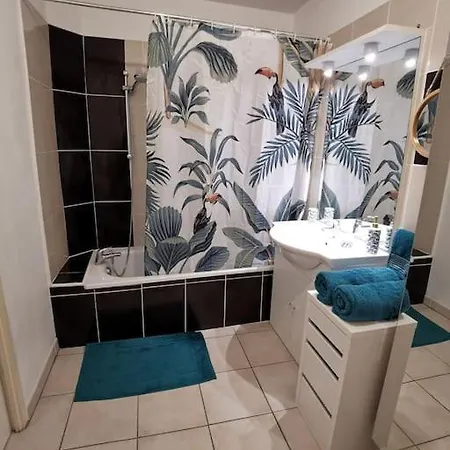 T2 A 5 Min De La Mer, 2 Lits Apartman *